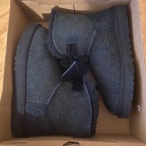 UGG Twinkle Bow Mini